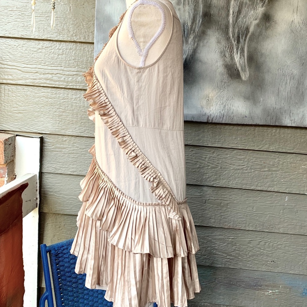 GAP Dress with Drop-Waist & Ruffled Peplum Layers - Picture 2 of 8